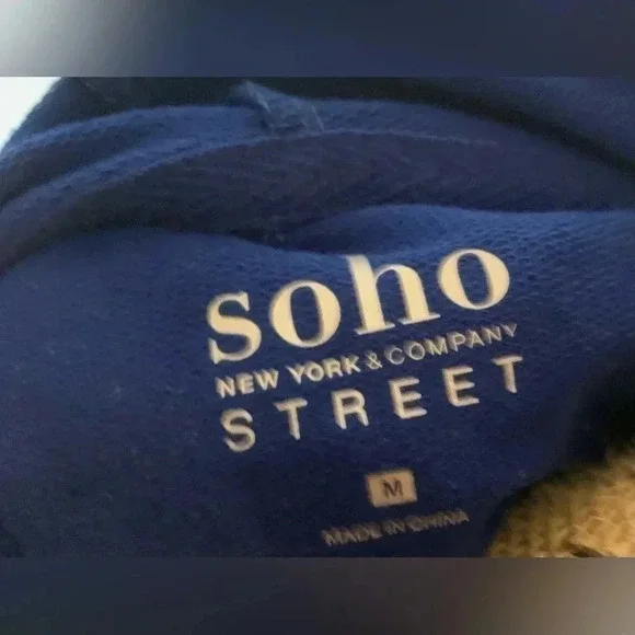 New York & Company Ming Blue Social Icon & Influencing Soho Street Hoodie size M - Picture 7 of 9